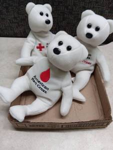 lot 100 image: Vintage American Red Cross Plush Bear Collection
