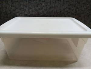 lot 102 image: Sterilite ClearView 15 Qt Storage Container