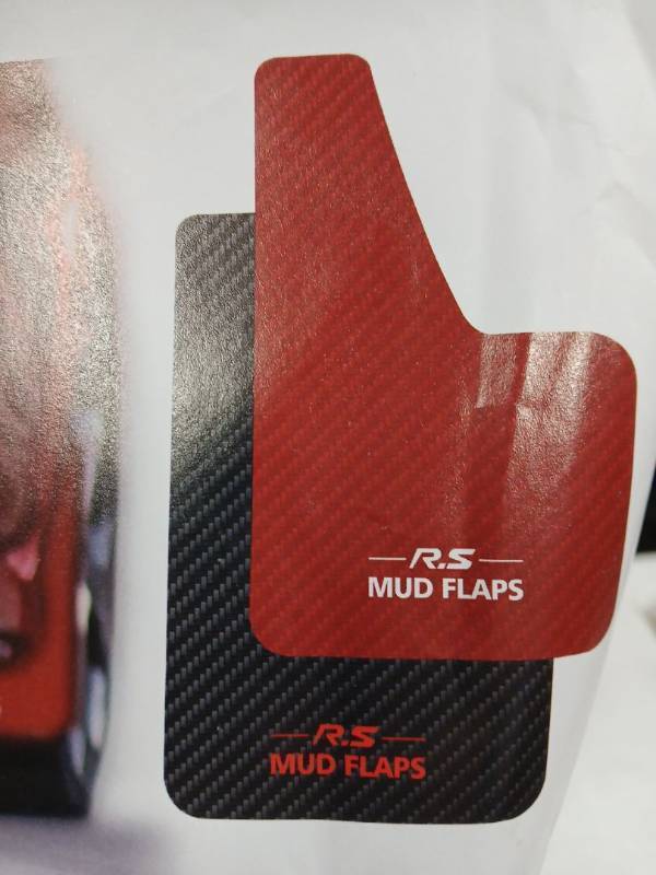 lot 31629 image: RS Universal Mud Flaps 4pcs