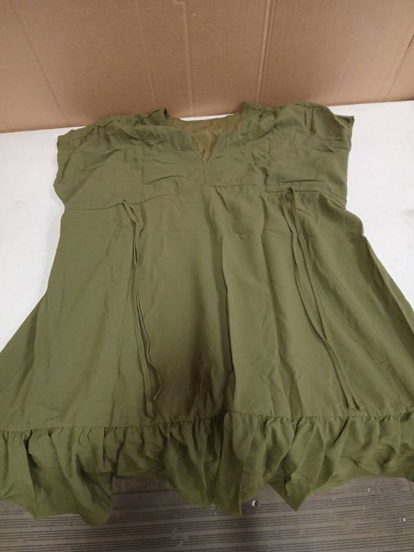 lot 31396 image: Blencot Womens Dress Green XL