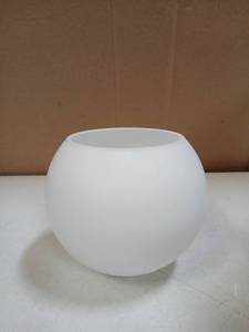 lot 27401 image: Anmire Globe White Glass Shades 2pk