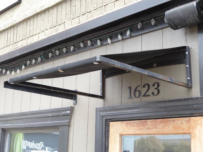 lot 7442 image: Lot of (3) Black Awnings