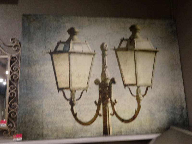 lot 7445 image: Large Canvas Picture of Light Post