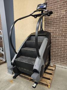 lot 6126 image: StairMaster Stepmill 7000PT Commercial Cardio Machine