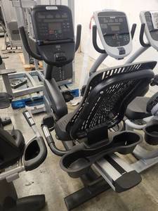 lot 6164 image: Precor Recumbent Exercise Bike - Commercial Grade