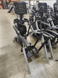 lot 6185 image: Life Fitness Arc Trainer Commercial Gym Equipment