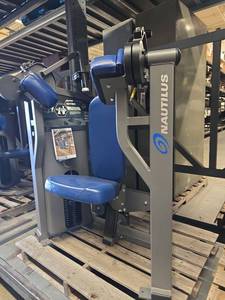 lot 6227 image: Nautilus Nitro Evo Triceps Extension Machine