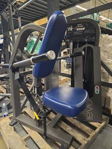 lot 6235 image: Nautilus Nitro Evo Seated Dip Machine