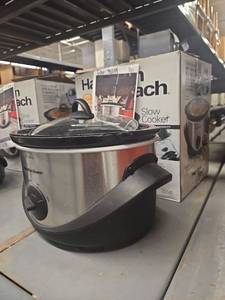 lot 8279 image: (2) Hamilton Beach 4-Quart Slow Cooker