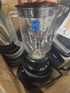 lot 8313 image: Waring Commercial Bar Blender Model 51BL10