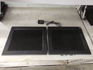 lot 8914 image: (2) Aluratek 12-inch Digital Photo Frame