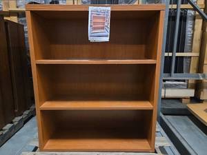 lot 20204 image: Book Shelf