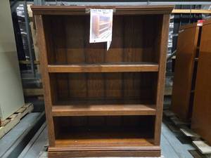 lot 20206 image: Book Shelf