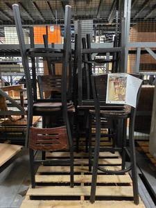 lot 20224 image: (8) Bar Stools with Wood Mahogany Seat