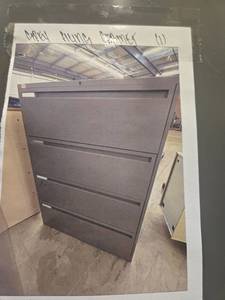 lot 18430 image: 4-Drawer Lateral File Cabinet - Gray Metal