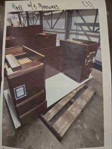 lot 18434 image: Executive Desk