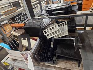 lot 18440 image: Assorted Lot of Office Supplies