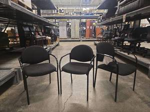 lot 18452 image: (3)Black Office Guest Chairs&nbsp