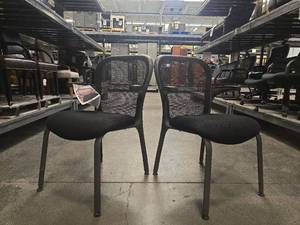 lot 18453 image: Nightingale CorePlus Medical Chair