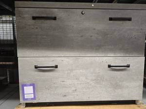 lot 20303 image: Grey 2 Drawer Lateral Filing Cabinet