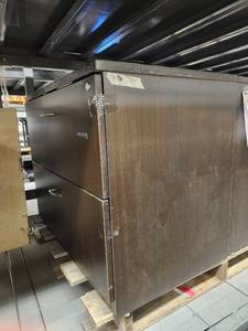 lot 20312 image: Dark Wood Display Cabinet with Lock