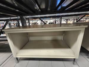 lot 20313 image: Commercial White Display Shelving Unit