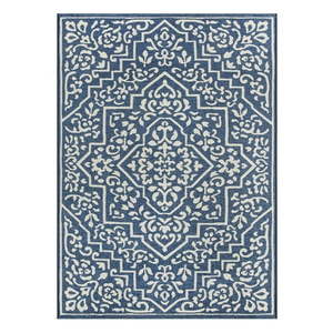 lot 2256 image: Mainstays 5 x 7 Blue Traditional Medallion Outdoor Rug