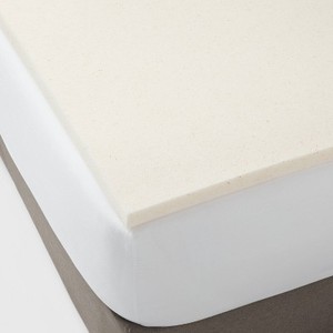 lot 2330 image: $69 King 1.5 Memory Foam Mattress Topper - CertiPUR-US, Cooling
