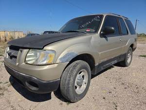 lot 1931 image: 2002 Ford Explorer - TAN