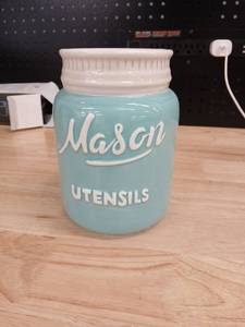 lot 40293 image: Mason Jar Utensil Holder-7 inches tall, 3.5 inches across - Retail $25