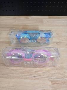 lot 40313 image: Kids Swimming Goggles Set - Blue and Pink - Retail $12