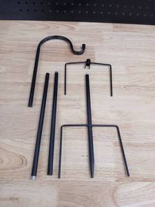 lot 40323 image: Shepards Hook - Retail $0