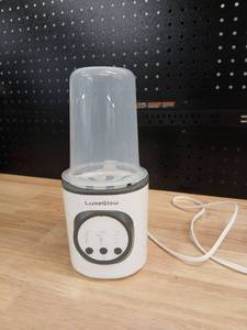 lot 40330 image: LuxGlow Bottle Warmer - Retail $0