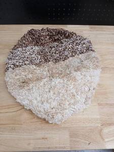 lot 40352 image: Soft Microfiber Bathroom Toilet Lid Cover - Retail $12
