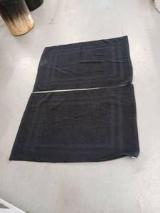lot 40367 image: Set of 2 Bathroom Rugs 22 x 34 inches - Retail $35