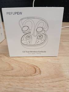 lot 40384 image: PEFUPEW C6 True Wireless Earbuds - Retail $159