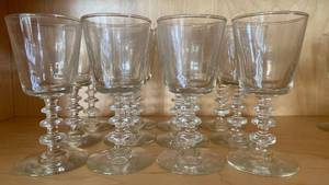lot 27 image: Vintage Clear Wine or Water Glasses