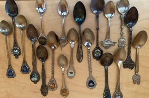 lot 29 image: Souvenir Spoon Collection