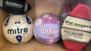 lot 54 image: Mixed Sports Ball Collection - Academy, Mitre, Wilson & Epic