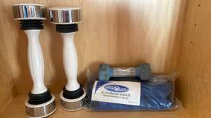 lot 55 image: Shaker Weights, Back2Life Fitness Ankle Weights, Neoprene Dumbbell