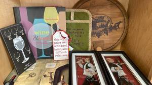 lot 87 image: Wine & Food Enthusiast Decor
