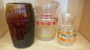 lot 113 image: Peoria Pottery and Glass Pitchers with Floral and Fruit Designs