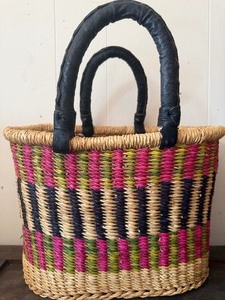 lot 523 image: Hand Weaved Basket w Handles