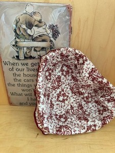 lot 561 image: Metal Sign, 1995 Longaberger Basket w Plastic and Linen Linings