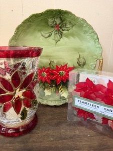 lot 570 image: Vintage Poinsettia Plate, Candle Holder and Flameless Candles