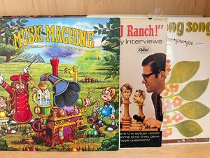 lot 583 image: Record Albums - 21 Childrens Music, Gospel and More