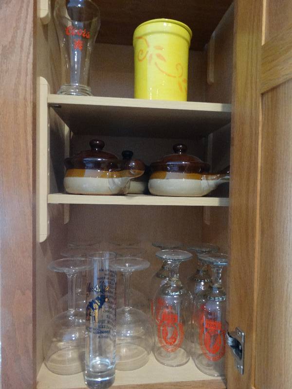 lot 4428 image: Drinking glasses.