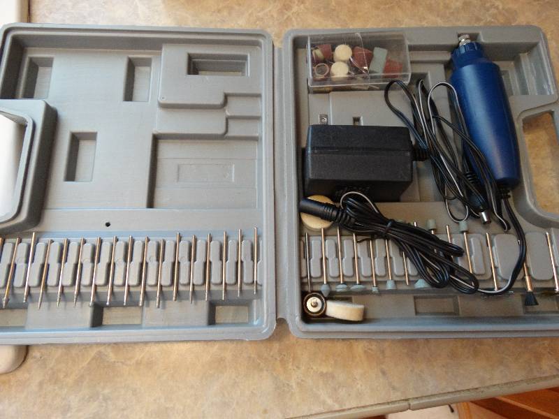 lot 4503 image: Rotary tool set.