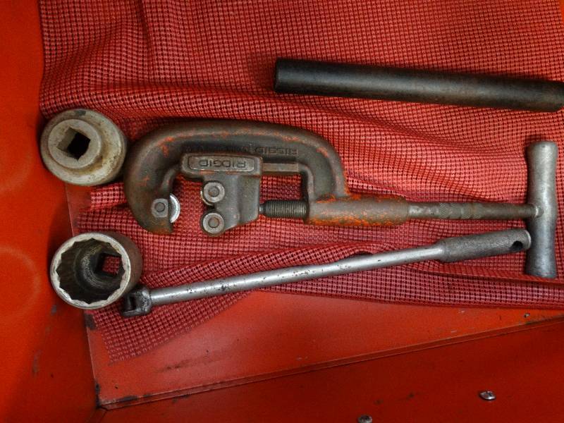 lot 4563 image: Ridgid No202 18TO2 wide roll.
