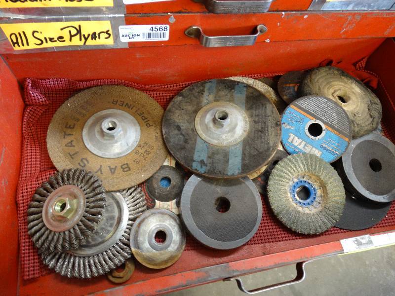 lot 4569 image: Lot of grinder wheels.